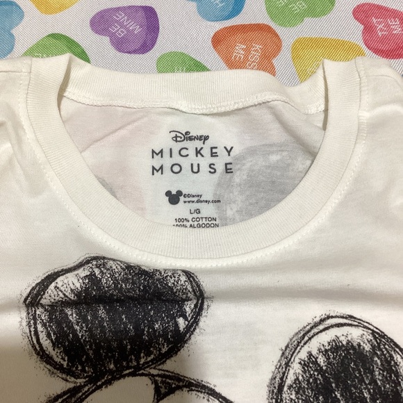 Women’s Cream Cropped T-shirt Illustrated Mickey Mouse Print & Back Image - Picture 3 of 4